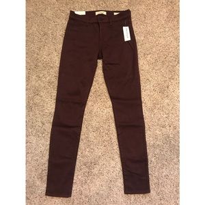 American Eagle Outfitter skinny jeans